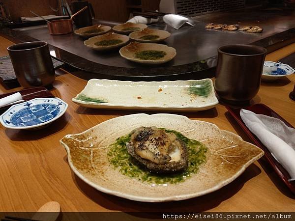 台北｜三訪【初魚料亭鐵板燒】龍蝦、干貝、和牛...新鮮食材當