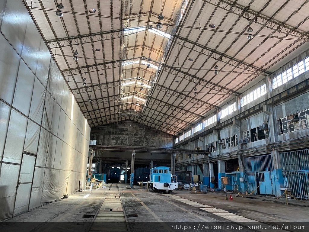 【城東】探索「活的鐵道博物館」開箱臺北機廠員工澡堂
