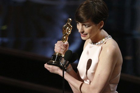 anne-hathaway-1200REU