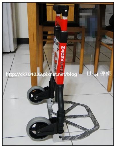 MAGNA CART輕巧鋁合金折疊手推車2.jpg