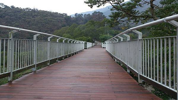 龍頭山往望夫崖步道