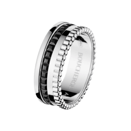 jrg01790-quatre-black-edition-ring-white-gold.png