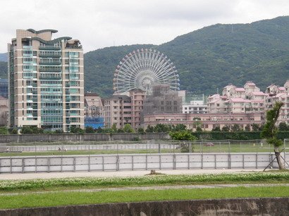 09.jpg