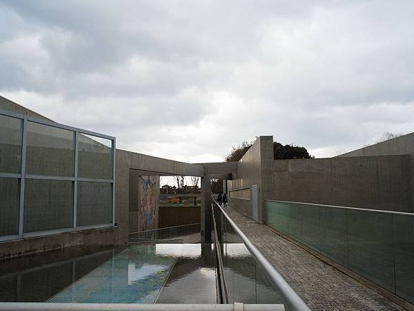 R0015898