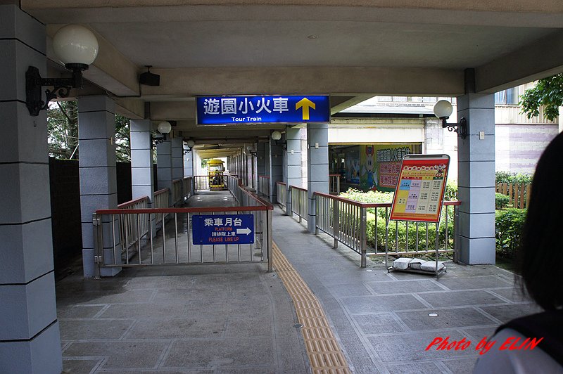 1030501.02.03-三義木雕街&amp;四月雪小徑&amp;賴新魁麵館&amp;渴望會館&amp;小人國&amp;大阪根森林溫泉酒店&amp;三峽老街&amp;鶯歌陶瓷老街-42.jpg