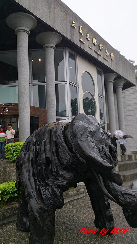 1030501.02.03-三義木雕街&amp;四月雪小徑&amp;賴新魁麵館&amp;渴望會館&amp;小人國&amp;大阪根森林溫泉酒店&amp;三峽老街&amp;鶯歌陶瓷老街-120.jpg