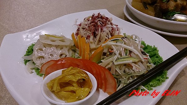 1030501.02.03-三義木雕街&amp;四月雪小徑&amp;賴新魁麵館&amp;渴望會館&amp;小人國&amp;大阪根森林溫泉酒店&amp;三峽老街&amp;鶯歌陶瓷老街-149.jpg