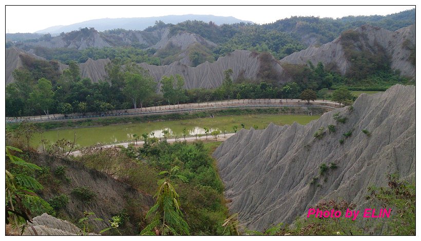 1031108-阿蓮快樂天堂&amp;月世界山頂土雞城&amp;月世界公園&amp;大崗山雲起時藝術空間&amp;賽門汕頭火鍋-39.jpg