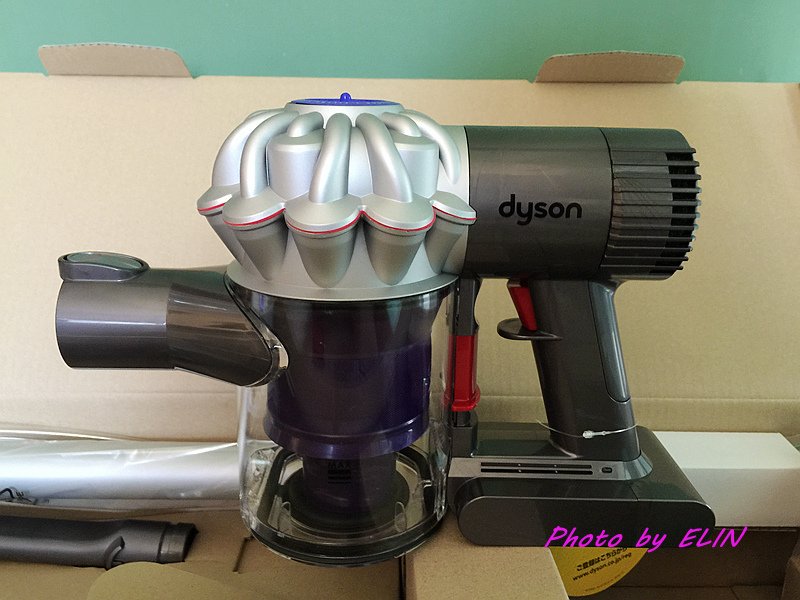 1040620-Dyson DC62-6.jpg