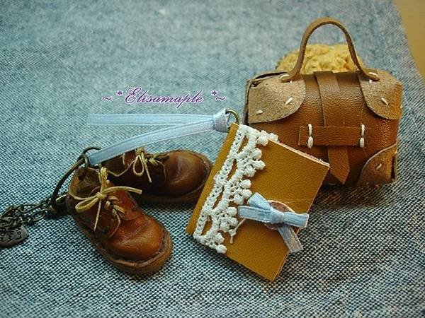 leather miniatures2.JPG