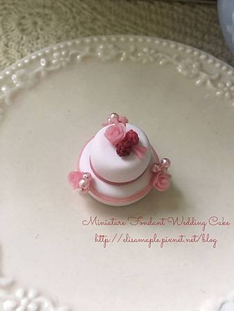 miniature wedding cake02.JPG