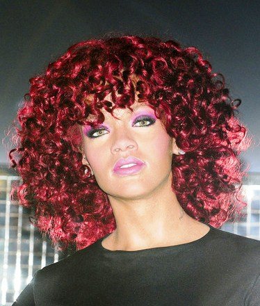 0b1f5aef510d6a89df714451701a5fd14f9dae1f-rihanna-wax-figure.jpg