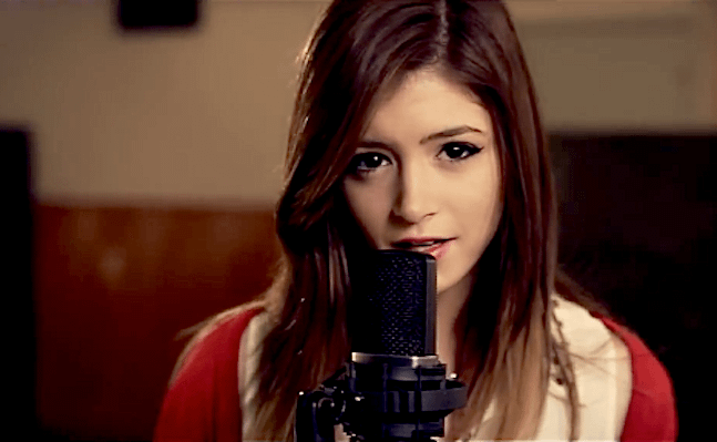 Chrissy Costanza2