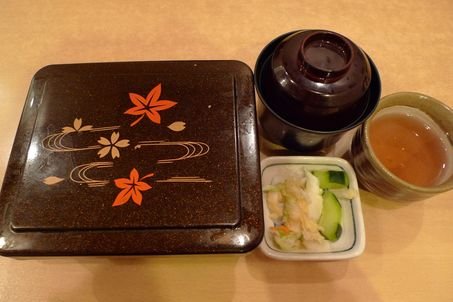 羿枋吃飯6.JPG