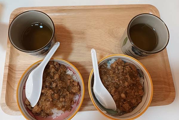 20240730豪足滷肉飯和好市多速食 (2).jpg