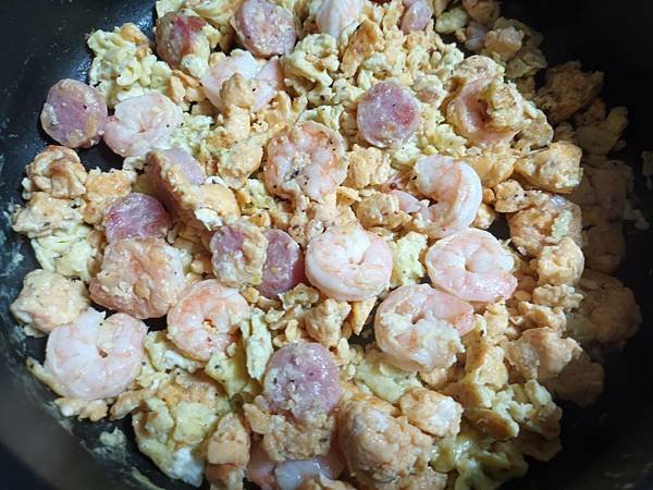 蝦仁香腸蛋炒飯