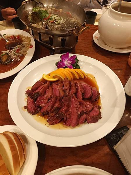 20250501台北阿美飯店同學會 (1).jpg
