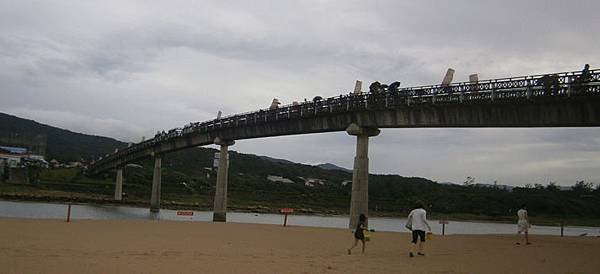 2014福隆沙雕~沙灘&amp;橋.jpg