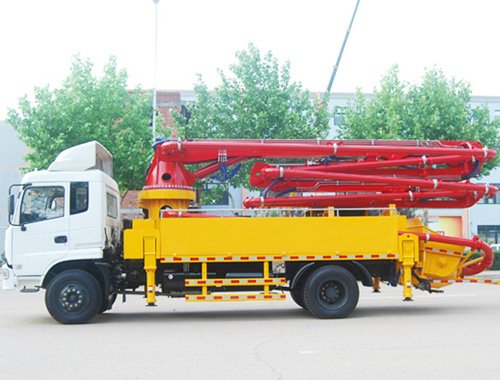 concrete-boom-pump.jpg