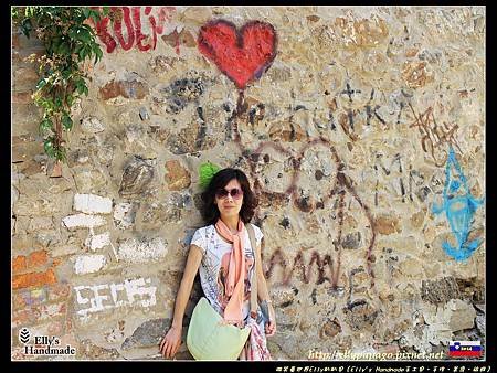 IMG_0241+LOVE ELLY.jpg