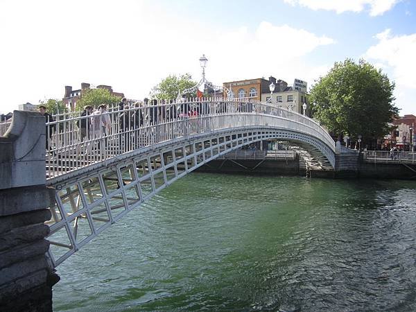 半便士橋 Ha&apos;Penny Bridge