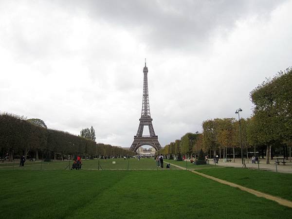 Bonjour Eiffel! 我們又見面了