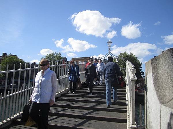 半便士橋  Ha&apos;Penny Bridge