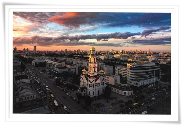 bolshoy zlatoust bell tower church.jpg