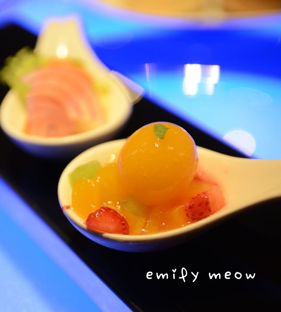 EMI_7088