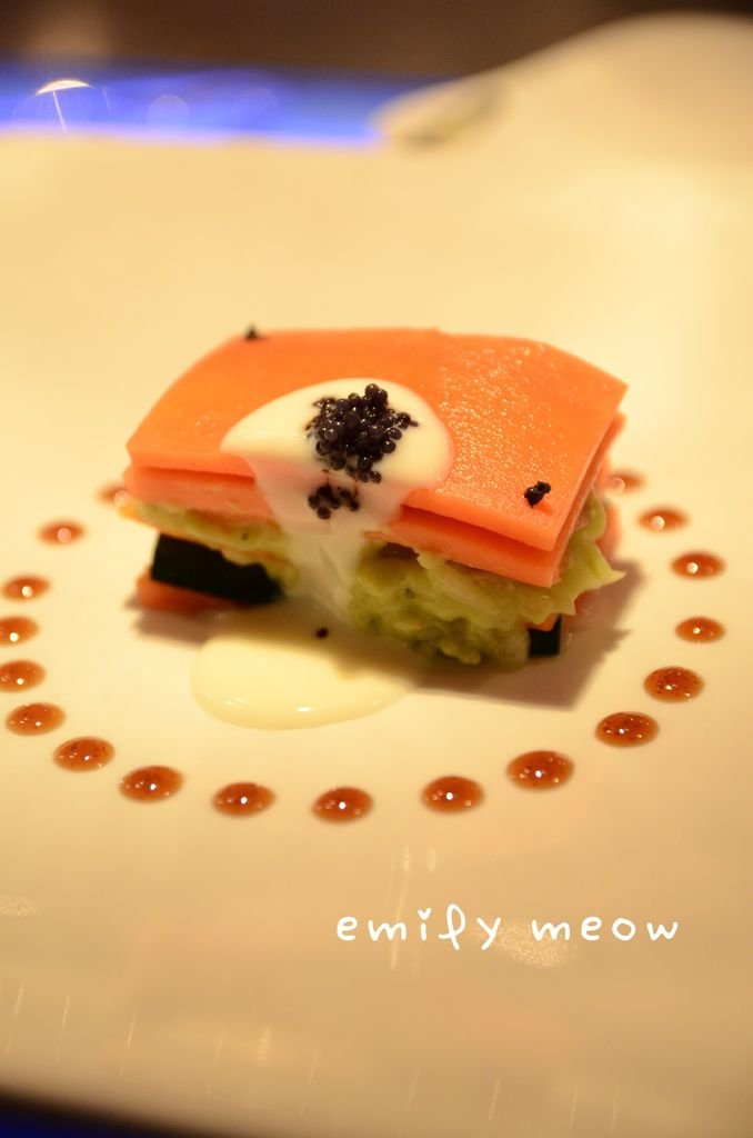 EMI_7103