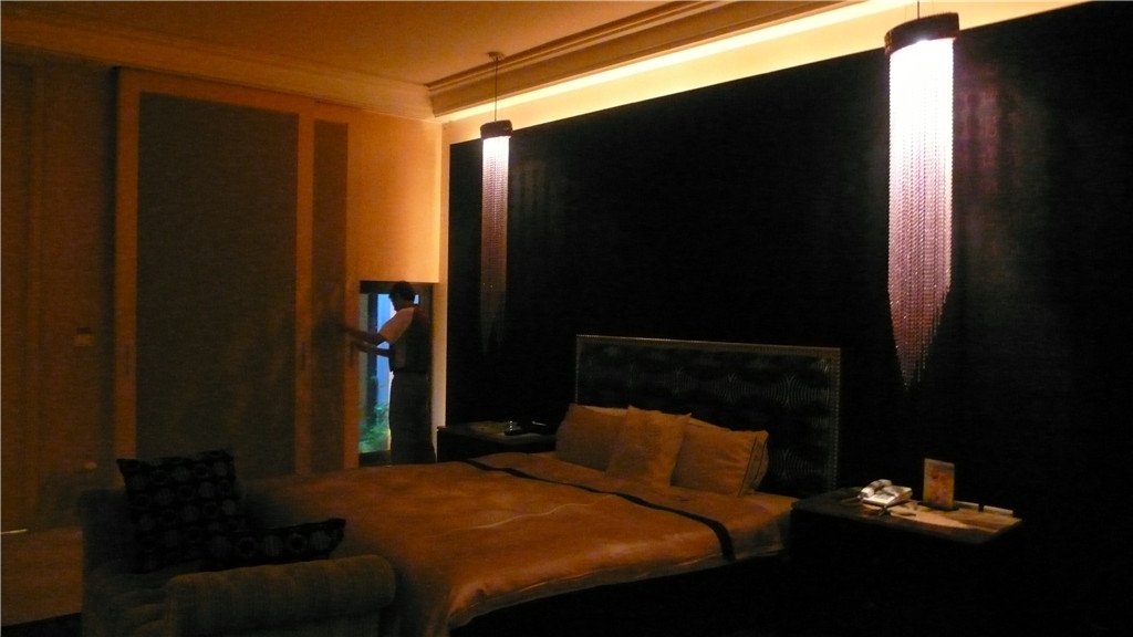 06.jpg
