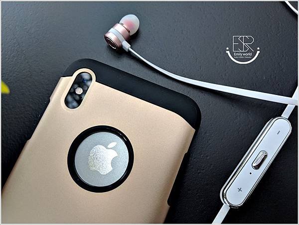 Spigen iPhone Xs Max Slim Armor  軍規防摔手機殼(28)
