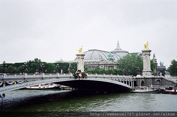 亞歷山大三世橋