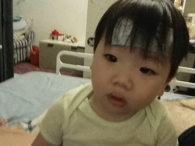 [Baby Ryan&apos;s 1Y1M] 玫瑰疹啊啊啊!