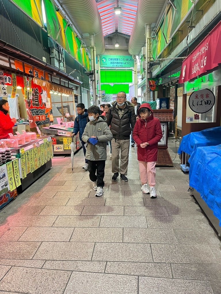 LINE_ALBUM_20240225 _近江町市場_240310_0.jpg