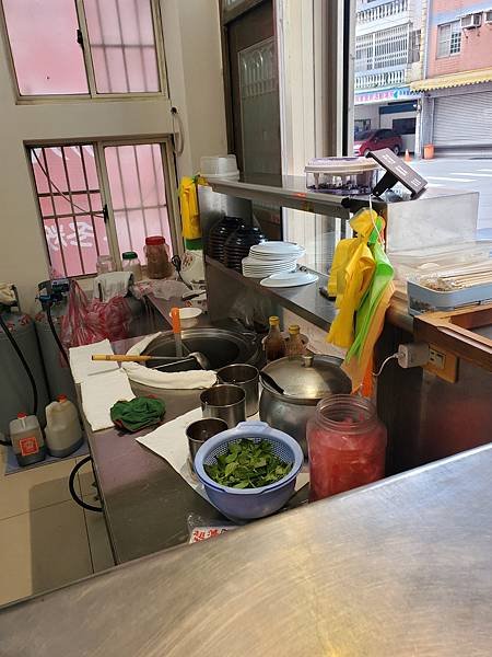 龜山美食『大江食堂-赤肉羹』已換店家沒做了|留存為美食記錄了