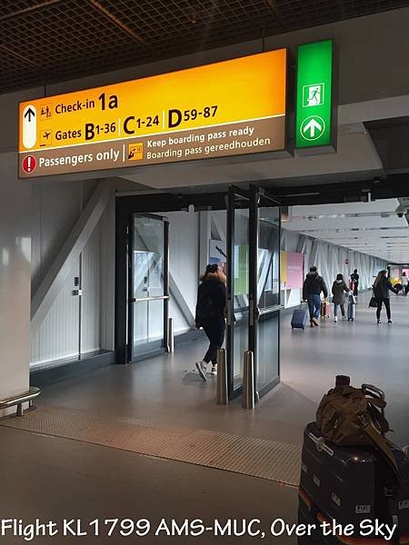 KL1799 AMS MUC001.jpeg