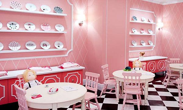 eloise-store-page-03.jpg