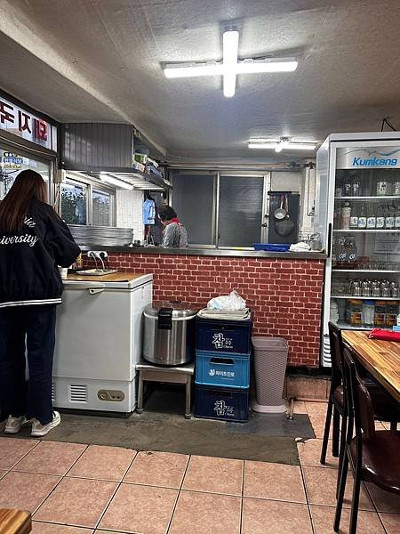 大邱 半月堂 小頭火餐館 醇厚豬肉湯飯 소두불식당 순대 奶