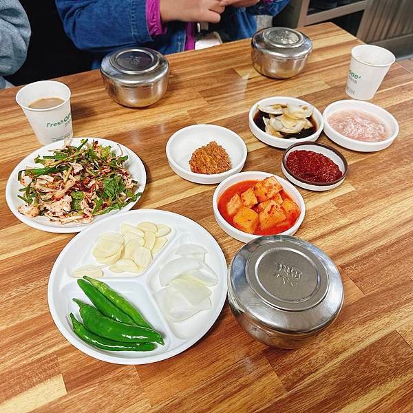 大邱 半月堂 小頭火餐館 醇厚豬肉湯飯 소두불식당 순대 奶