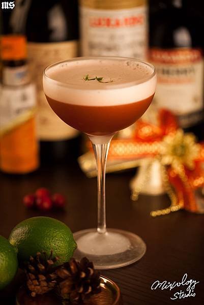 xmascocktail02s.jpg