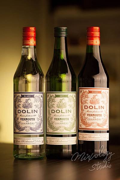 CN067 Dolin Vermouth.jpg