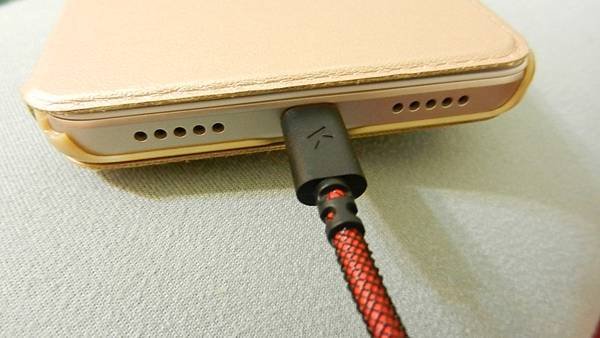 innfact N9極速充電線 (7).JPG