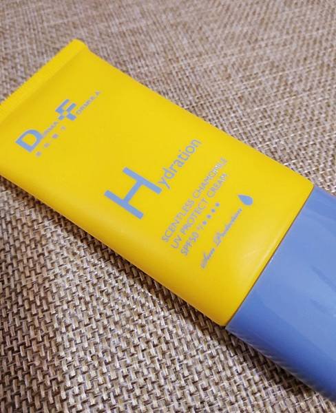 DF美肌醫生白夏菊超修護防曬乳SPF50 (13).jpg