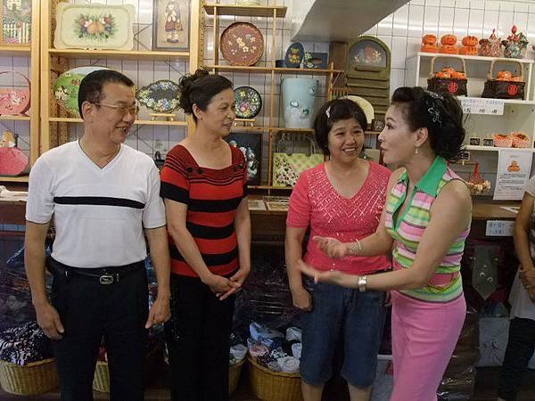 黃香蓮訪川妃彩繪屋03
