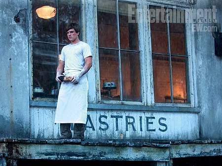 hunger-games-peeta_610.jpg