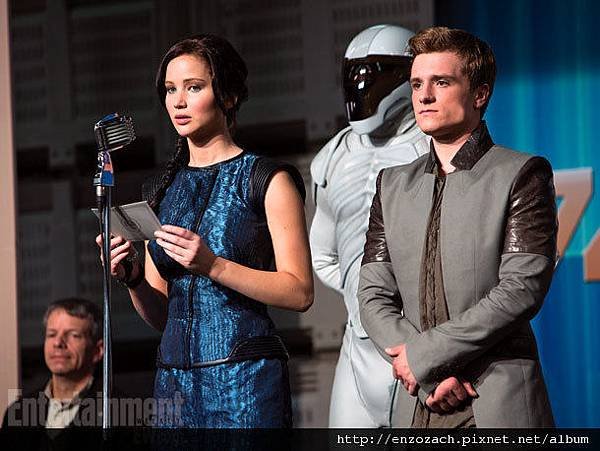 Catching-Fire-Katniss-and-Peeta