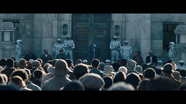 The Hunger Games_ Catching Fire - Exclusive Teaser Trailer_(1080p).mp4_snapshot_00.11_[2013.04.15_17.43.54]