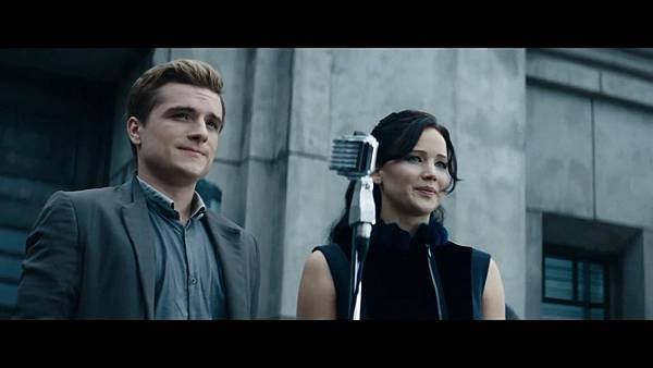 The Hunger Games_ Catching Fire - Exclusive Teaser Trailer_(1080p).mp4_snapshot_00.23_[2013.04.15_17.44.59]