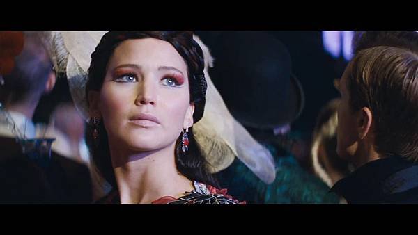 The Hunger Games_ Catching Fire - Exclusive Teaser Trailer_(1080p).mp4_snapshot_01.26_[2013.04.15_17.48.16]